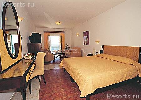 Royal Myconian Resort & Thalasso Spa 13